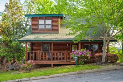 the smoky pines is one of our affordable cabins in the smokies