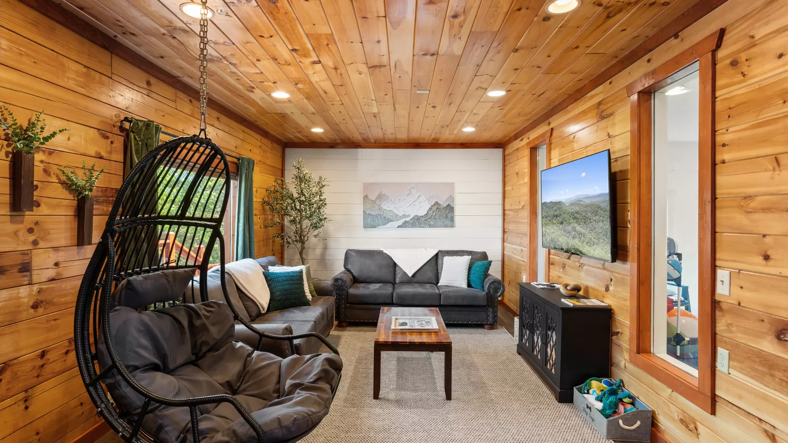 Amazing Adventure Lodge