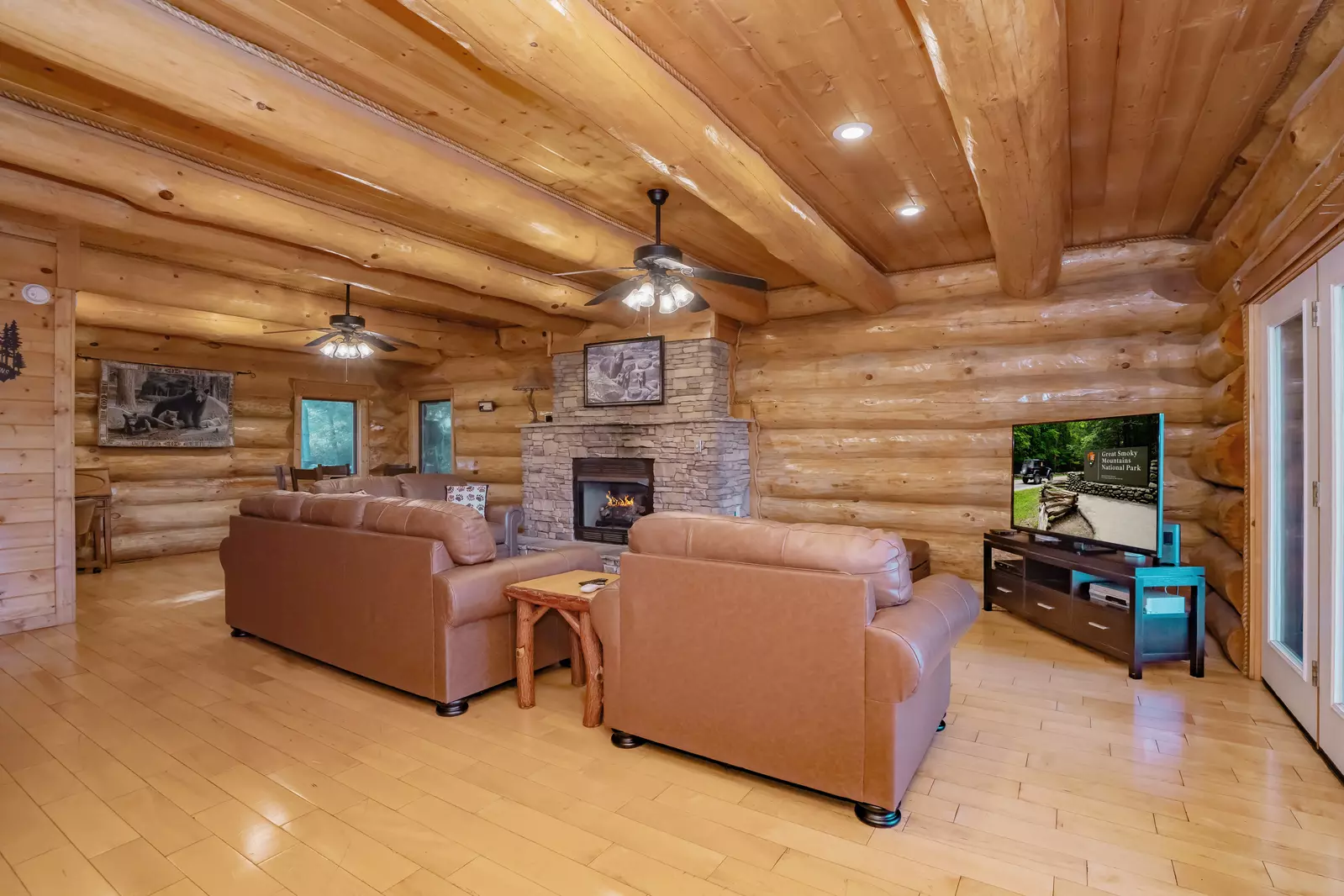 Great Smoky Lodge