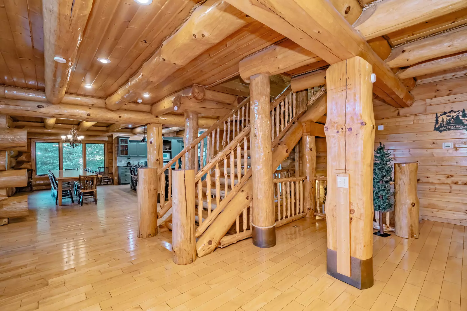 Great Smoky Lodge