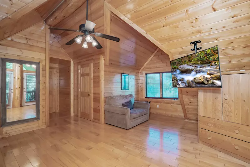 Great Smoky Lodge