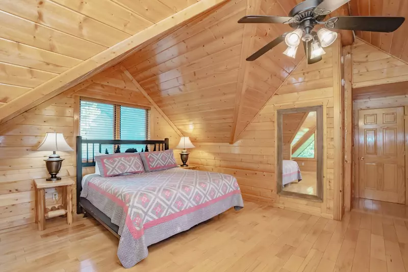 Great Smoky Lodge