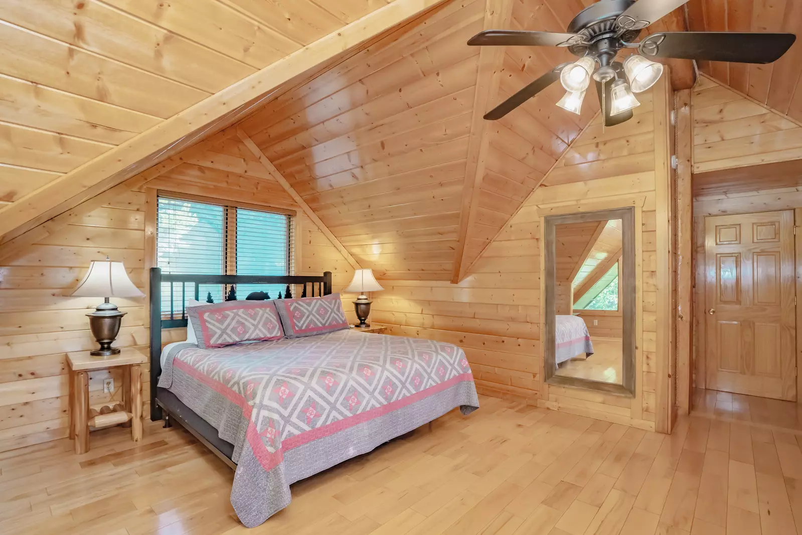 Great Smoky Lodge