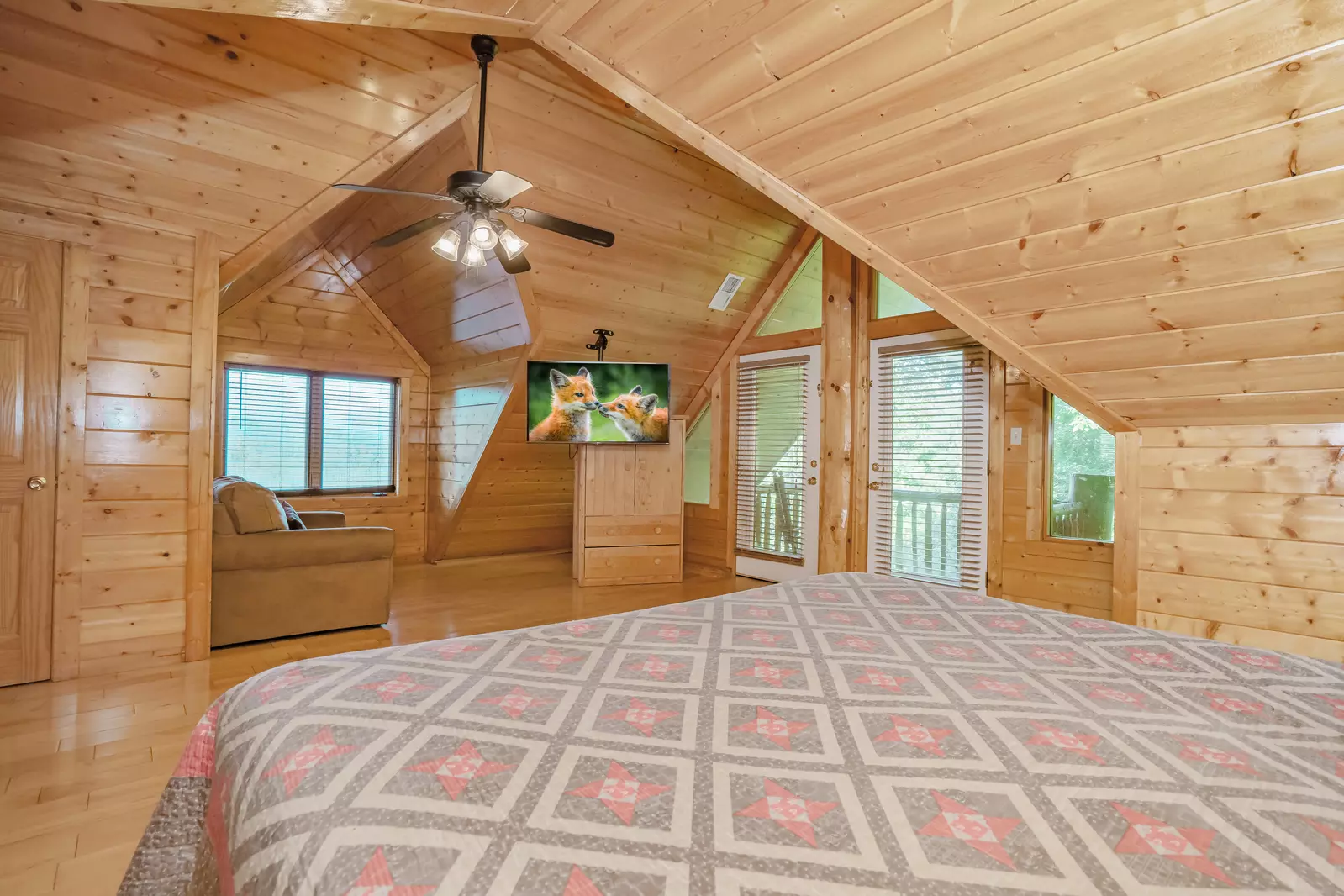 Great Smoky Lodge