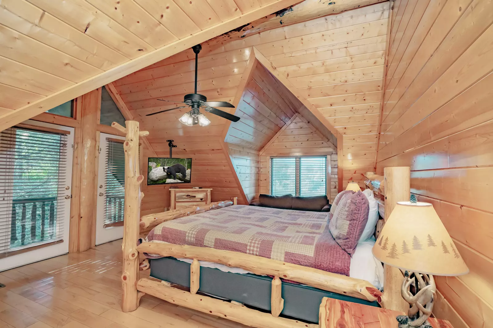 Great Smoky Lodge