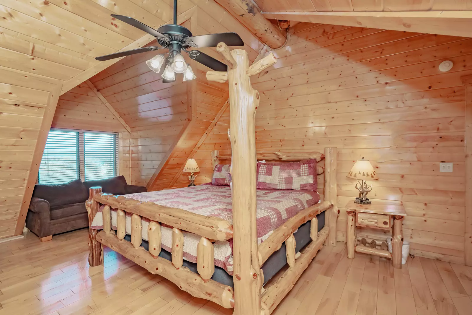Great Smoky Lodge