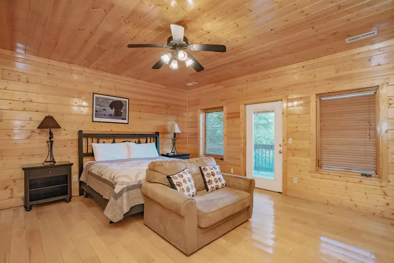 Great Smoky Lodge