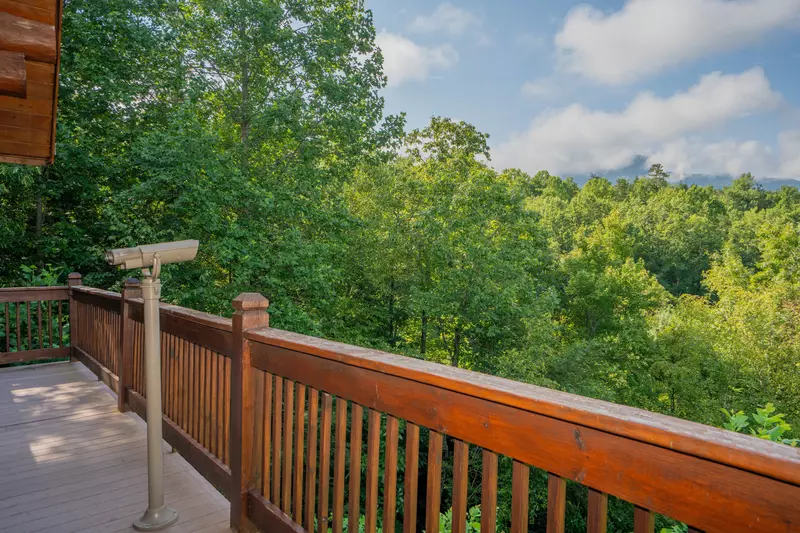 Great Smoky Lodge