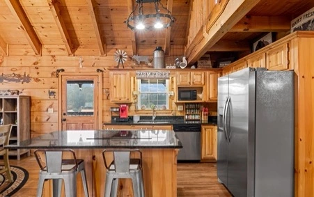 Mulbeary Mountain Cabin