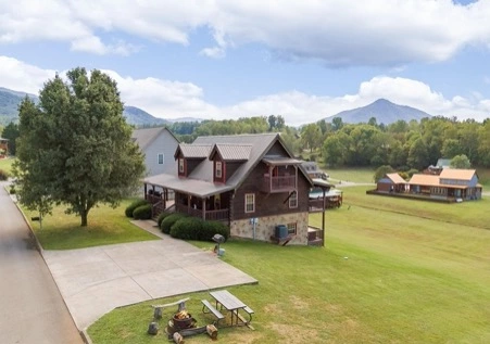 Mulbeary Mountain Cabin