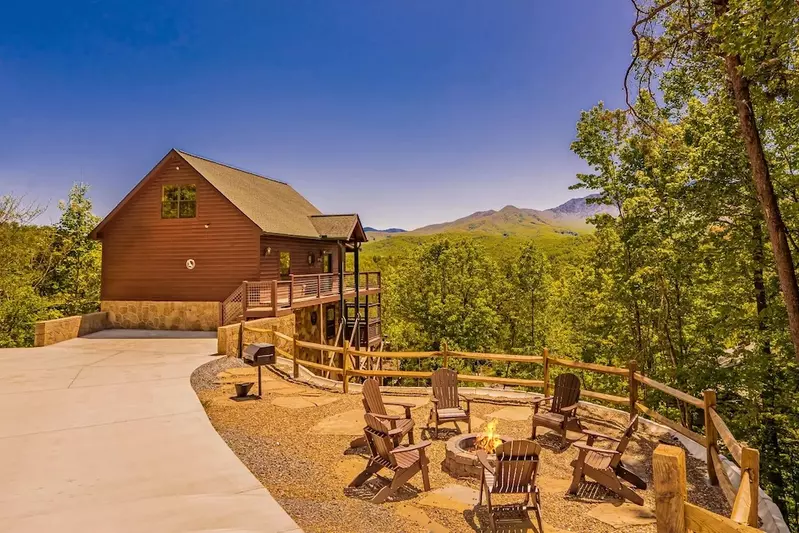 an eagles call is one of the best Smoky Mountain cabins with fire pits