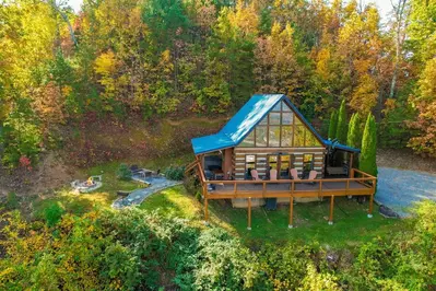 eagles view is one of the best Smoky Mountain cabins with fire pits