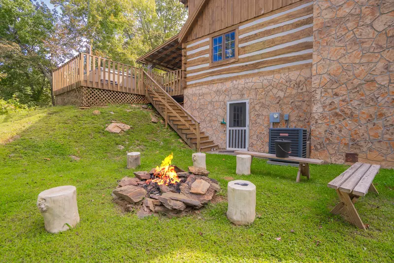 Hand Hewn Hideaway