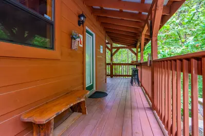 Forest View Hideaway