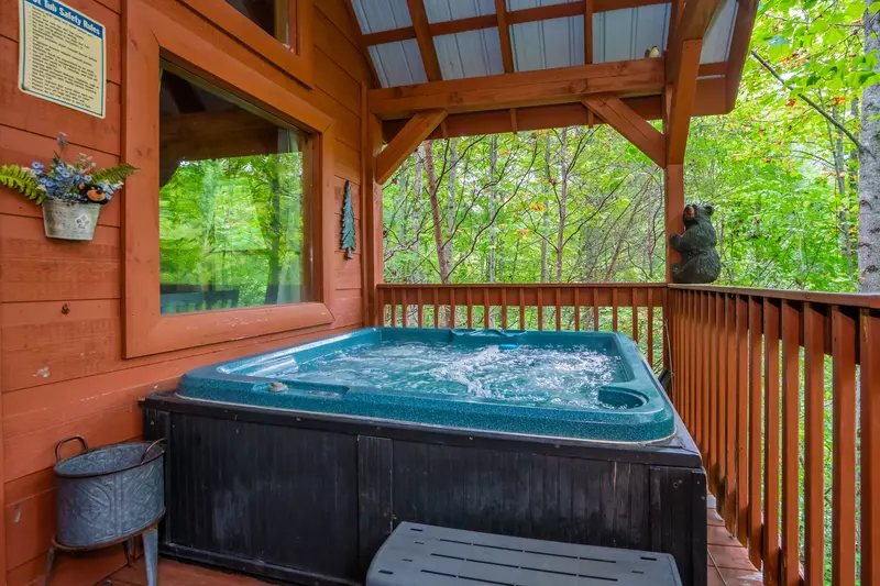 Forest View Hideaway