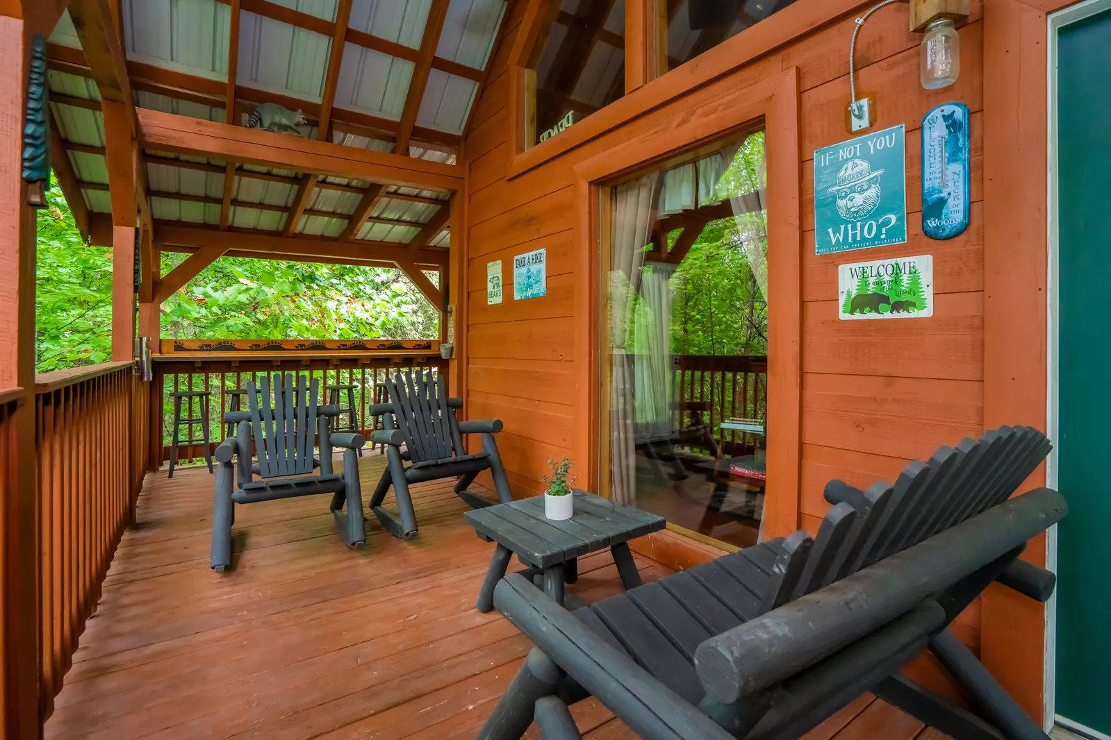 Forest View Hideaway