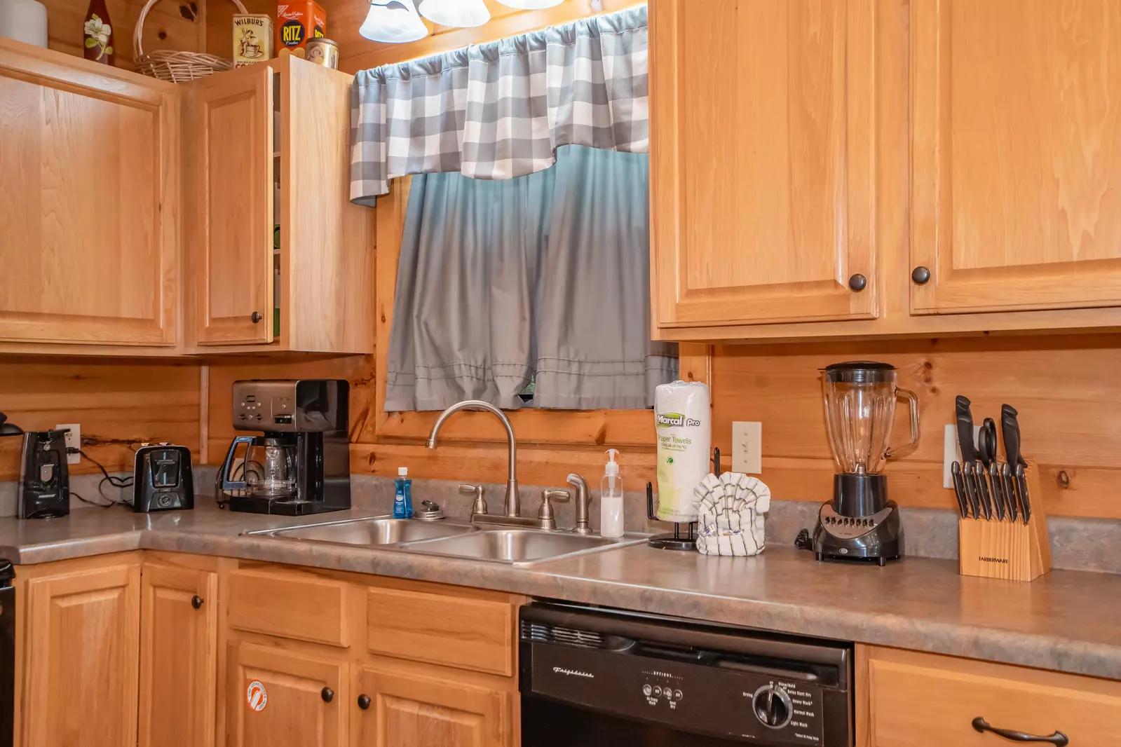 Forest View Hideaway