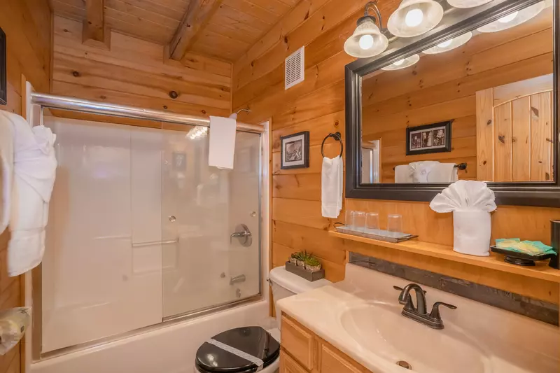 Forest View Hideaway