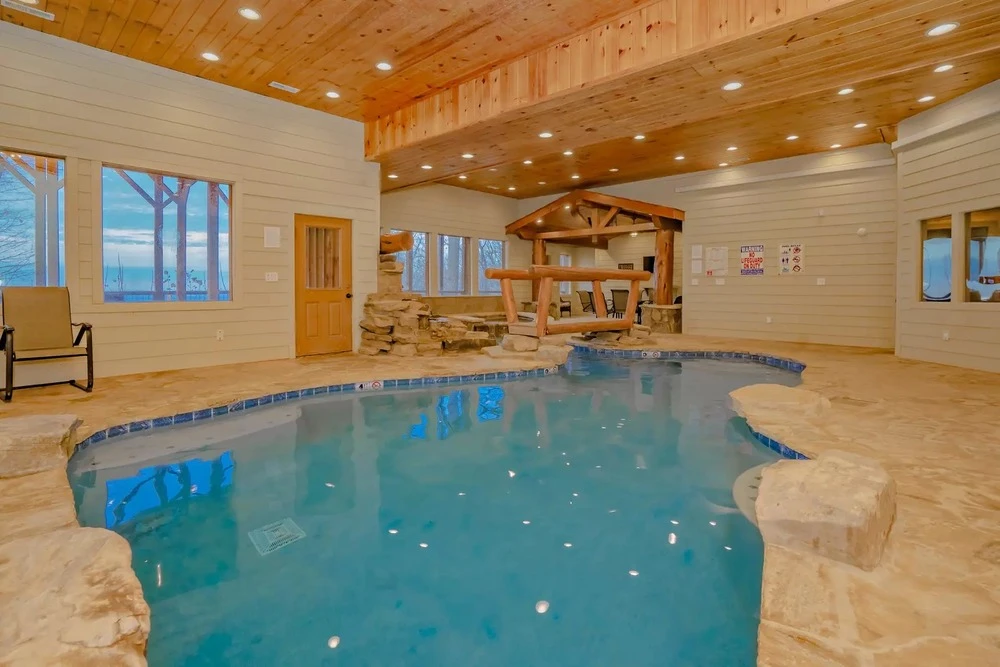 Mountain Cascades Lodge indoo pool