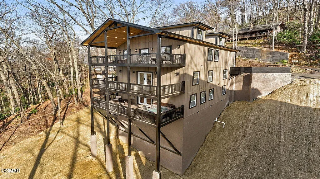 Legacy Lodge