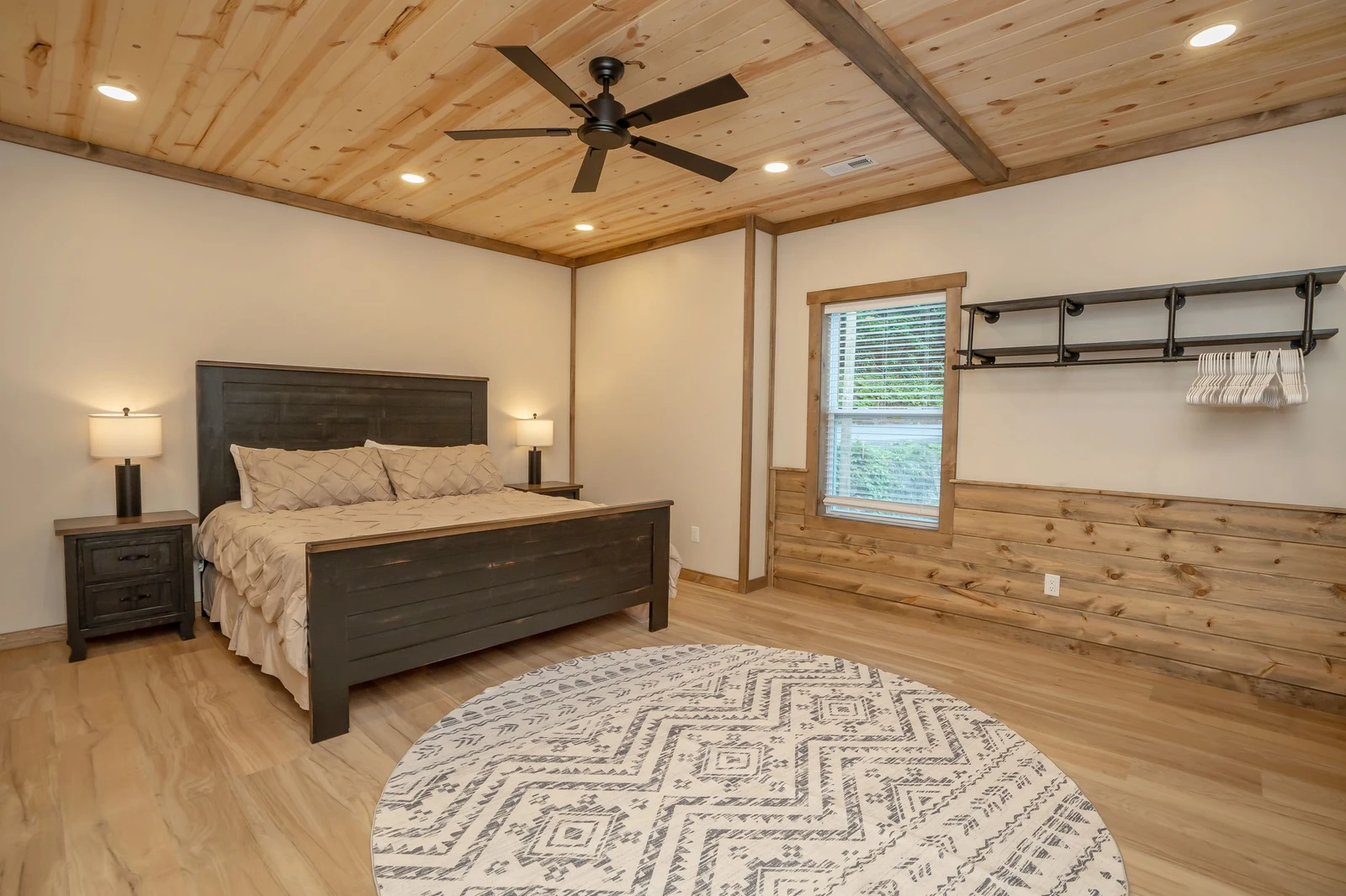 Legacy Lodge