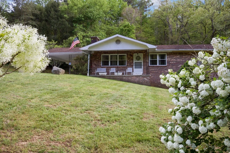 70 Acre Mountain Farmstead