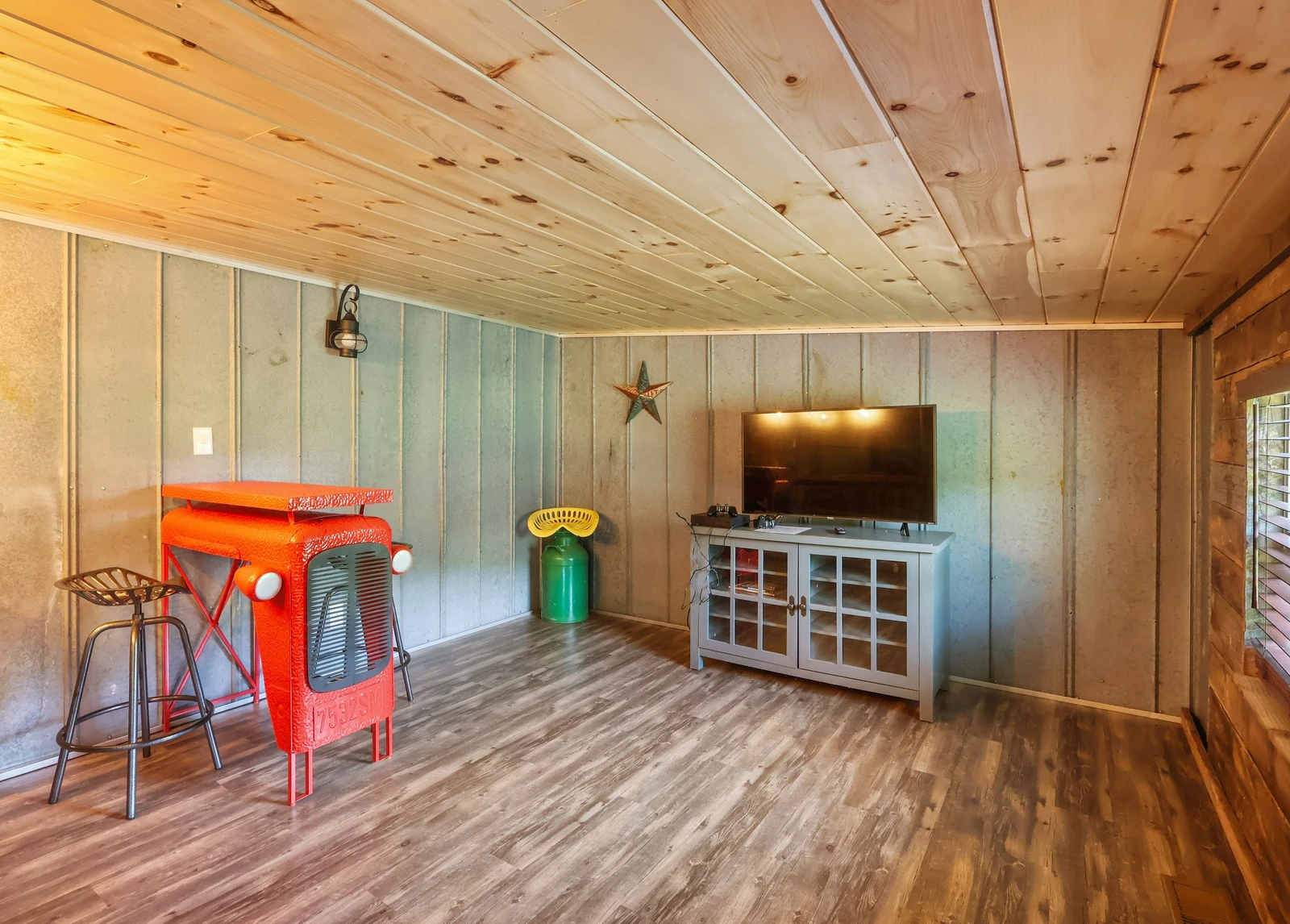 The Barn Loft at Foothills Farm