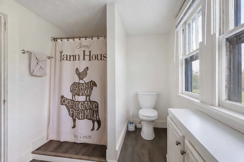 The Farmhouse at Foothills Farm
