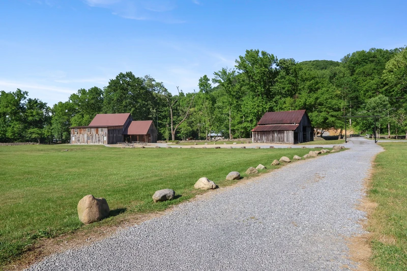 The Farmhouse at Foothills Farm