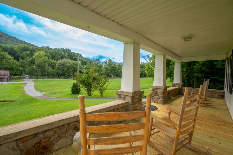 The Farmhouse at Foothills Farm