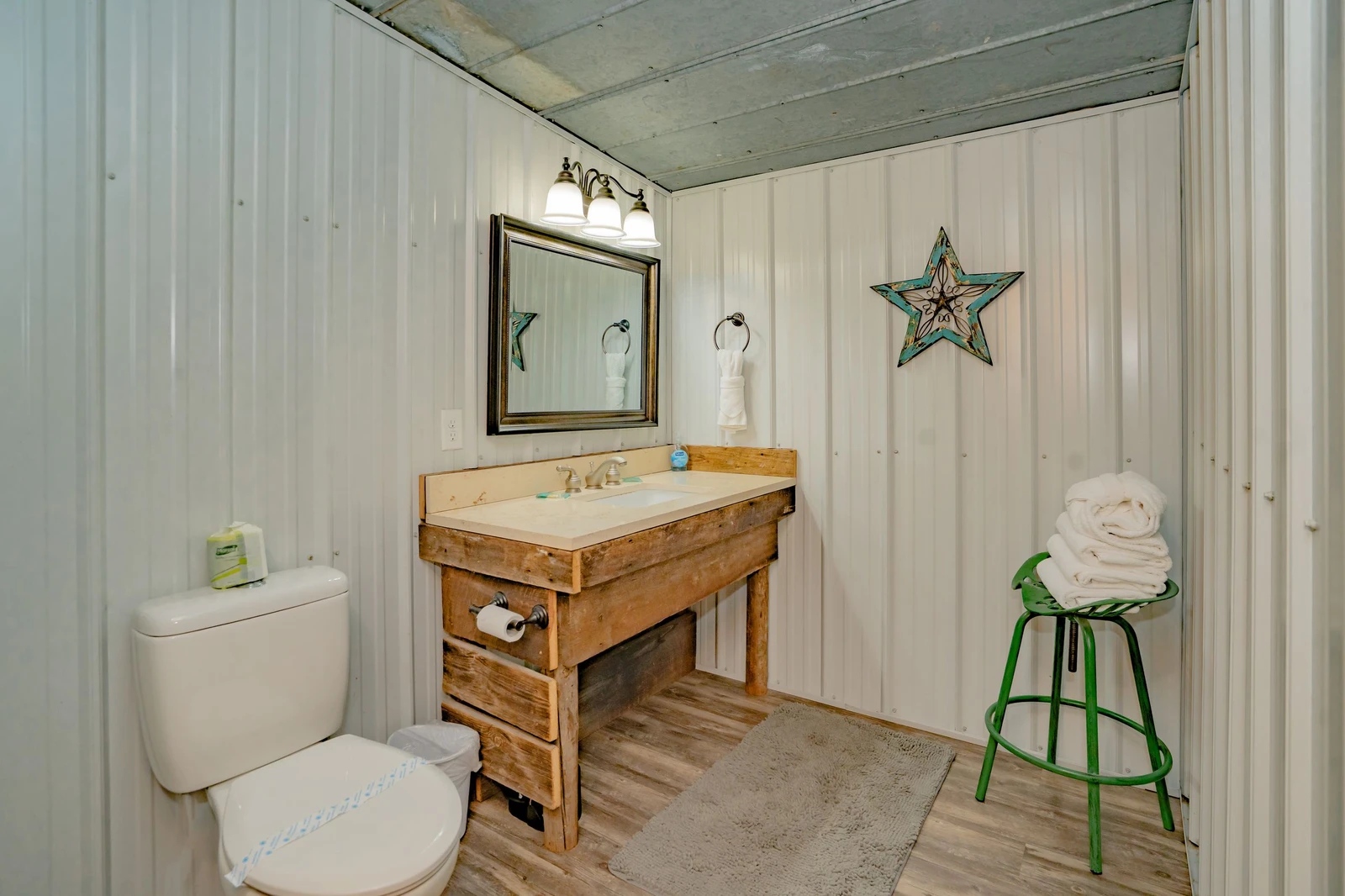 The Barn Loft at Foothills Farm