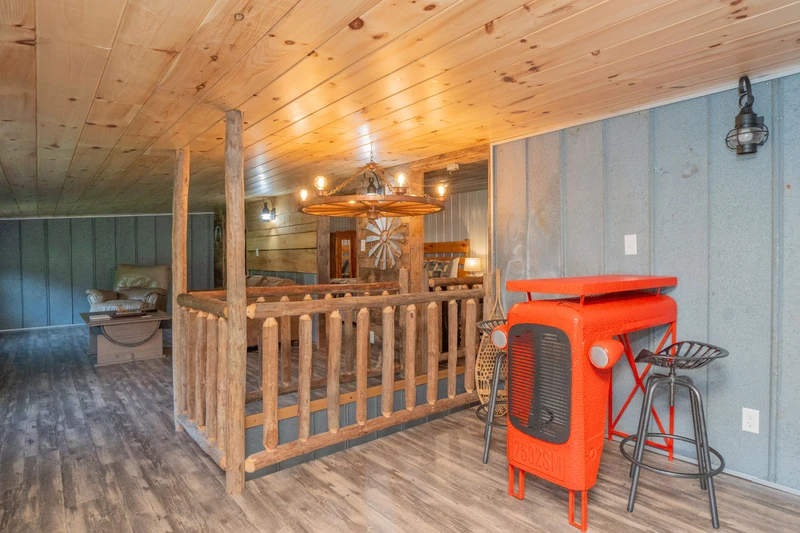 The Barn Loft at Foothills Farm
