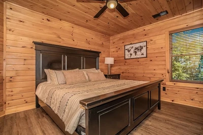 timber tops cabin bedroom