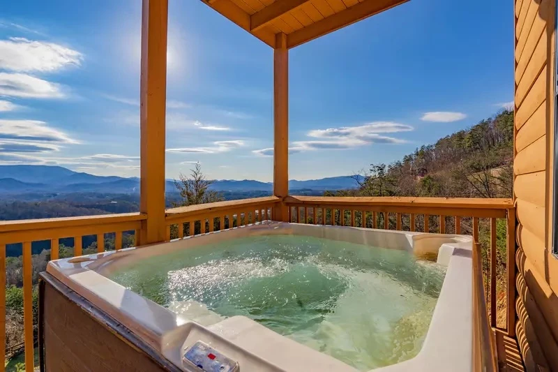 cabin rentals with hot tub