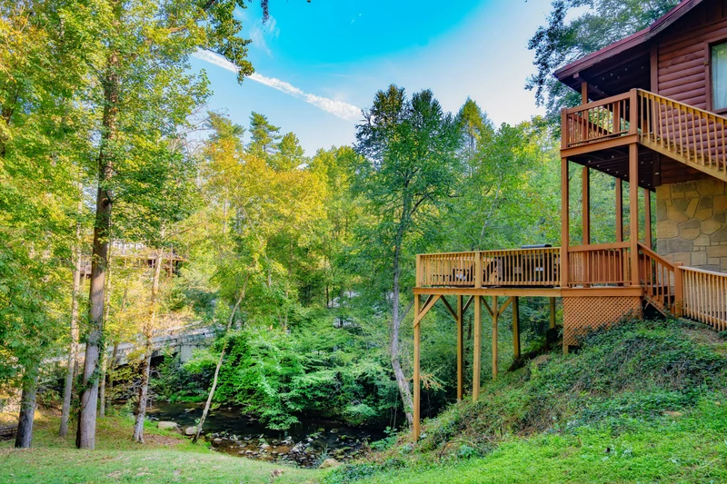 Creekside Retreat