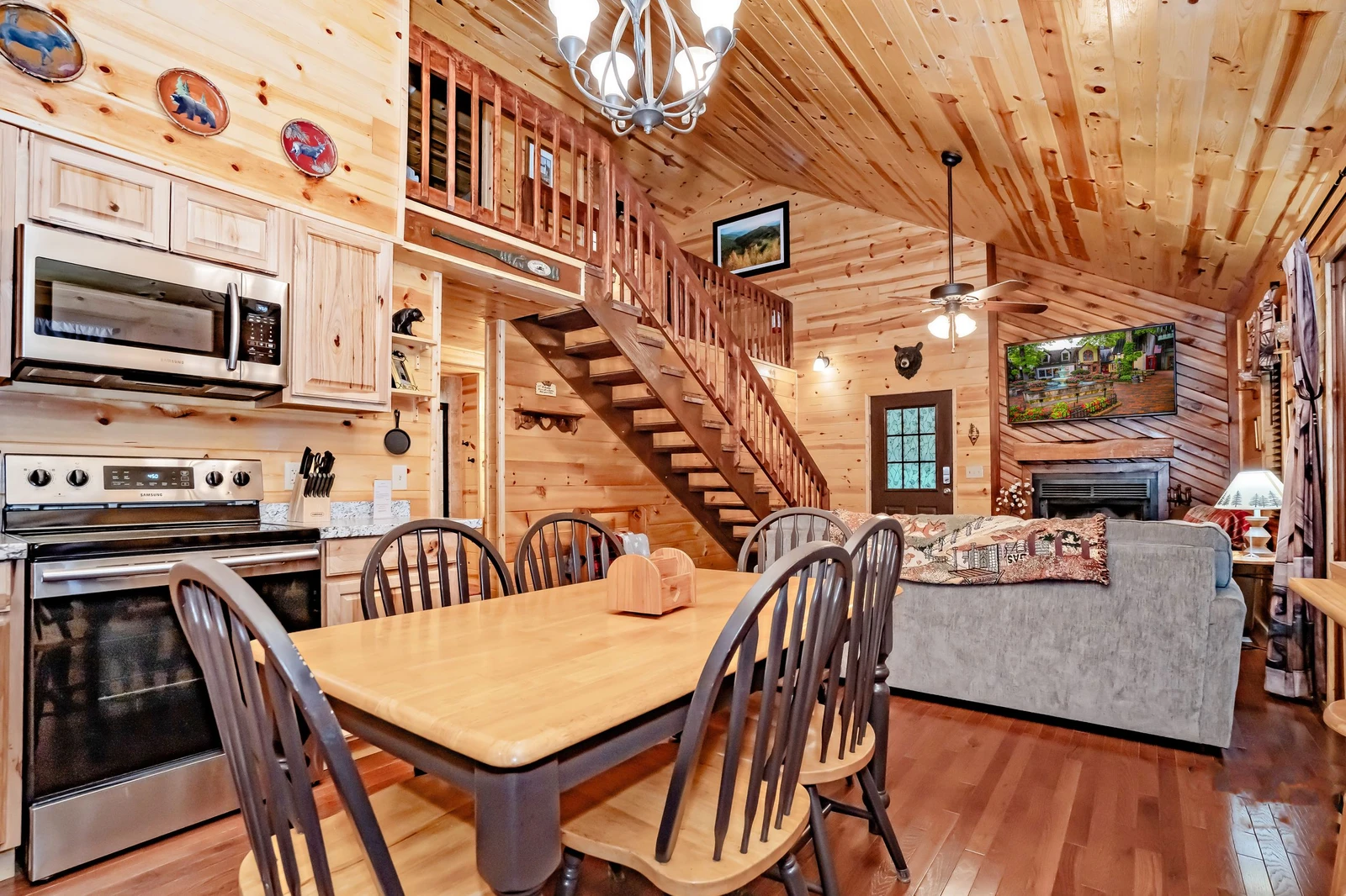 Dogwood Hideaway