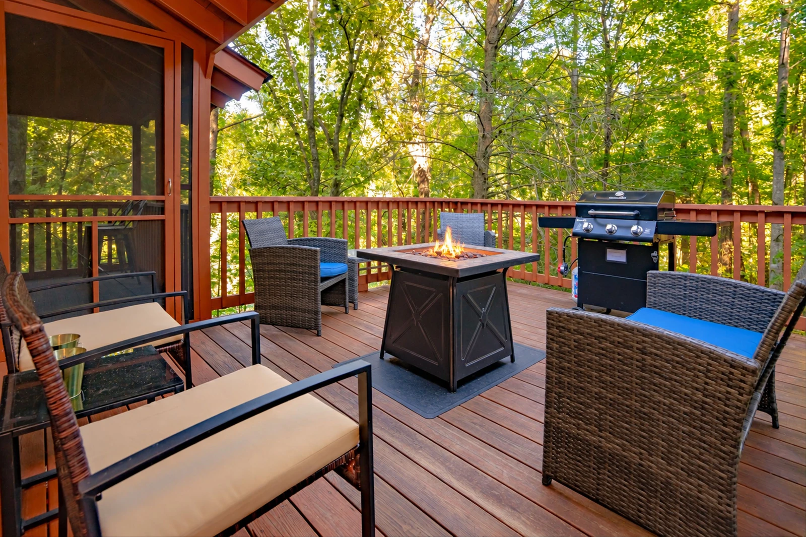 Dogwood Hideaway